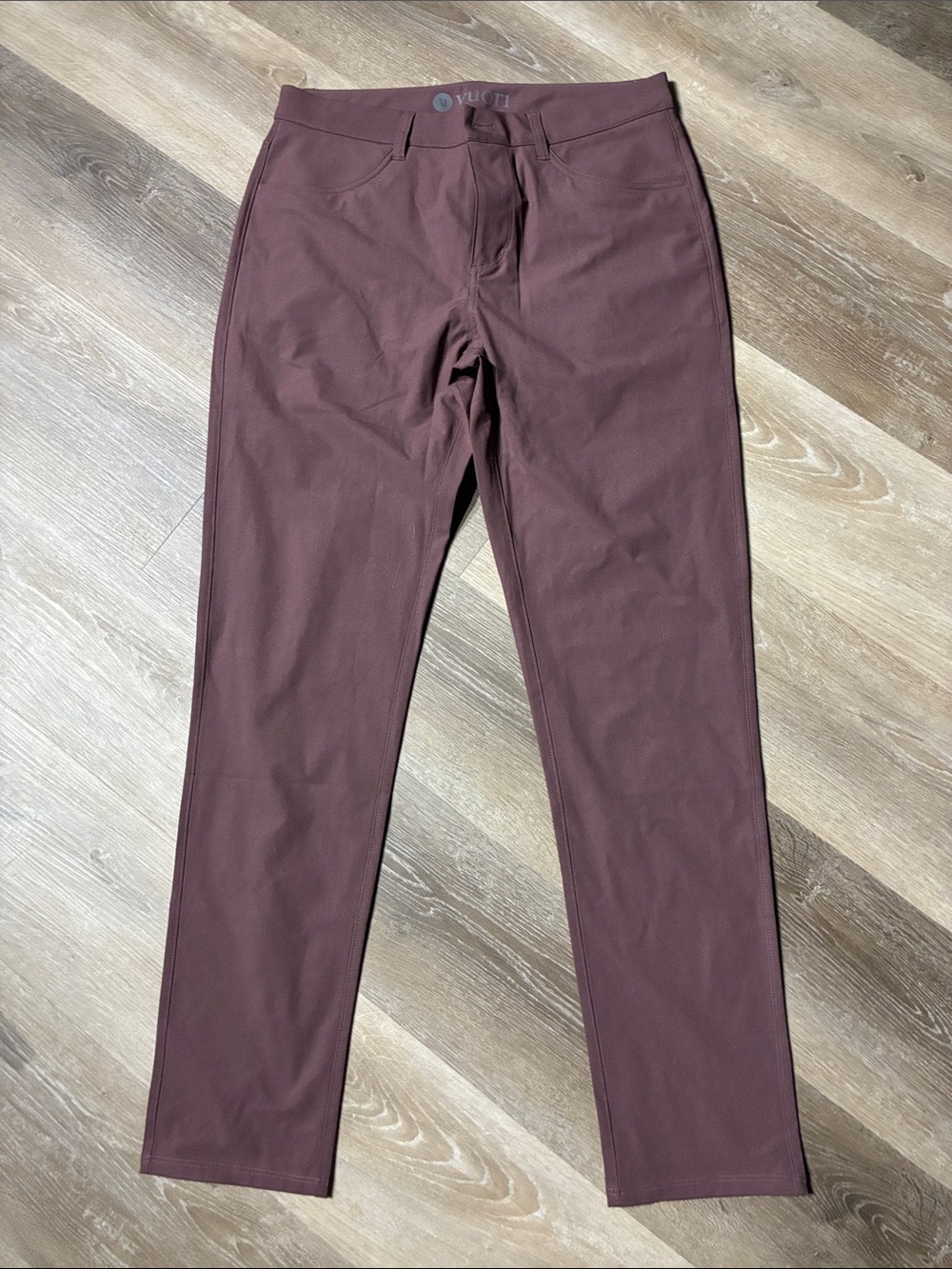 Vuori Men's Chino Pants in Burgundy